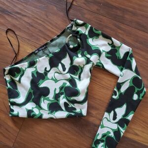 Green and Black Fancy Crop Top. One Arm Long Sleeve. Gorgeous!